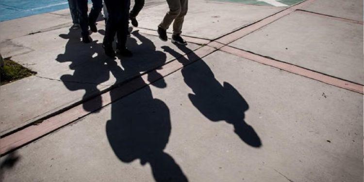 𝐎𝐑𝐃𝐄𝐍𝐀𝐍 𝐈𝐍𝐓𝐄𝐑𝐍𝐀𝐌𝐈𝐄𝐍𝐓𝐎 𝐏𝐑𝐄𝐕𝐄𝐍𝐓𝐈𝐕𝐎 𝐏𝐀𝐑𝐀 𝐀𝐃𝐎𝐋𝐄𝐒𝐂𝐄𝐍𝐓𝐄𝐒 𝐈𝐍𝐕𝐄𝐒𝐓𝐈𝐆𝐀𝐃𝐎𝐒 𝐏𝐎𝐑 𝐀𝐓𝐀𝐐𝐔𝐄 𝐂𝐎𝐍 𝐀𝐑𝐌𝐀 𝐁𝐋𝐀𝐍𝐂𝐀 𝐄𝐍 𝐒𝐀𝐍 𝐉𝐔𝐀𝐍 𝐁𝐀𝐔𝐓𝐈𝐒𝐓𝐀